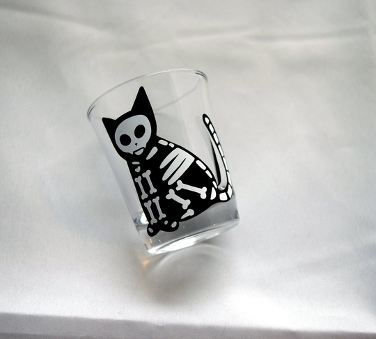 Skull Cat Shot Glass | 1.5 Ounce Round Shot Glass Witchy Houseware Gift