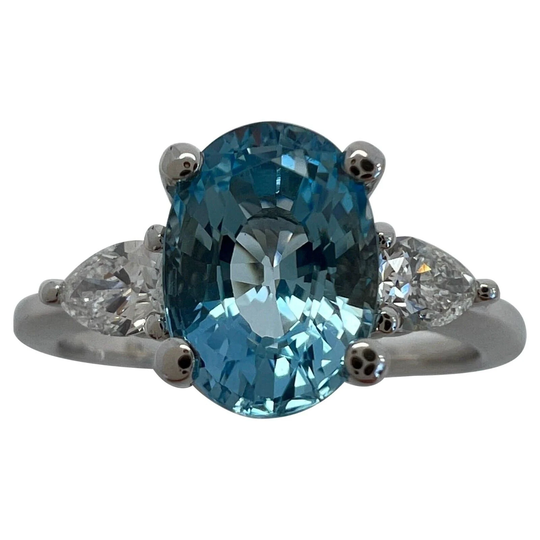 1.77 Carat Fine Santa Maria Blue Aquamarine Diamond 18K White Gold Trilogy Ring