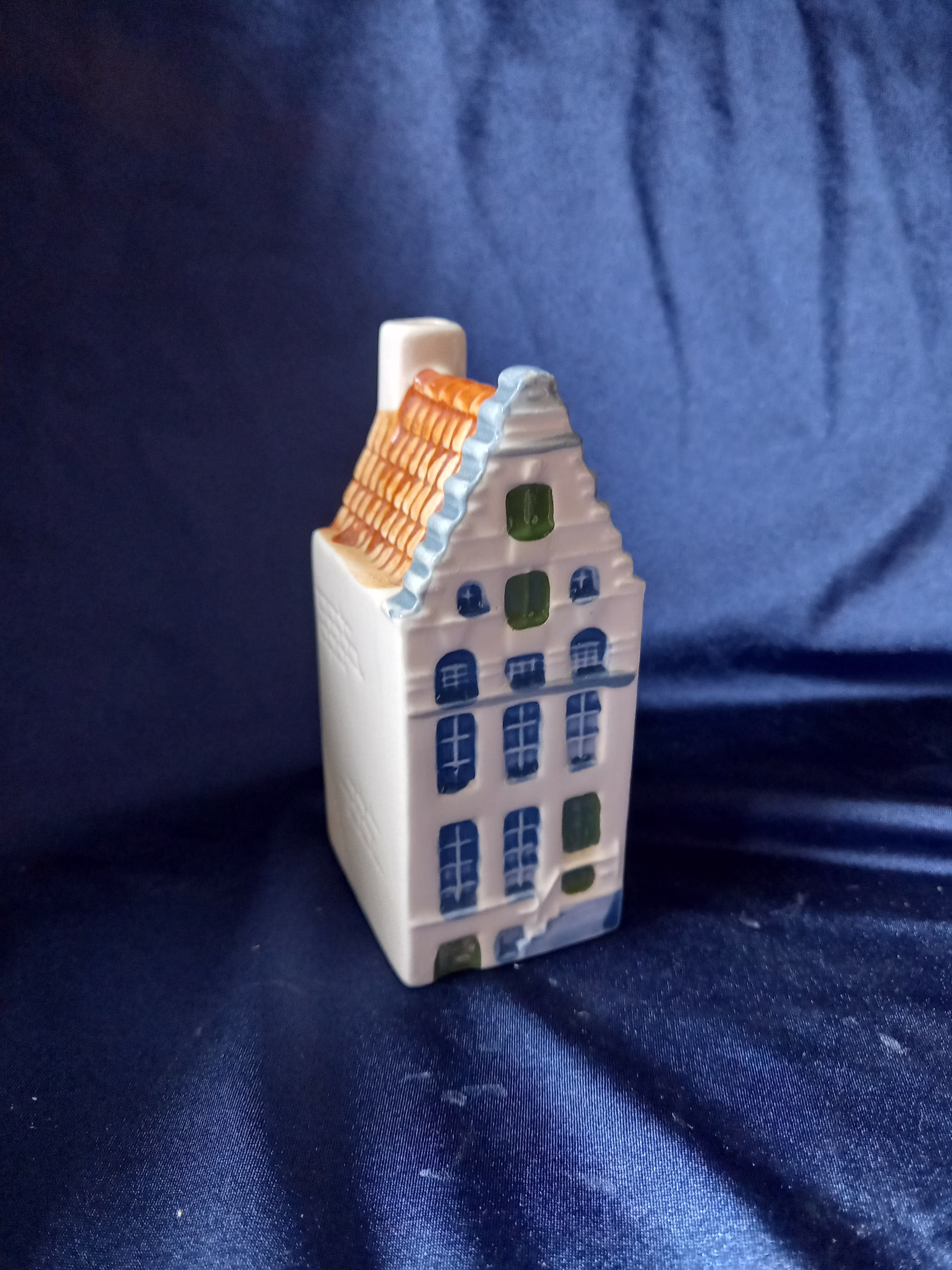 Dutch House, Delft Canal Royal Goedewaagen, Blue & White Mini Decanter, Collectibles, Miniature #64, Vintage Gift