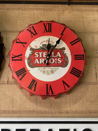 stella Artois Vintage Retro 30cm Wall Clock Metal Bottle Top Man Cave Bar Garden Hallway Office Home Bedroom Silent Best Friends