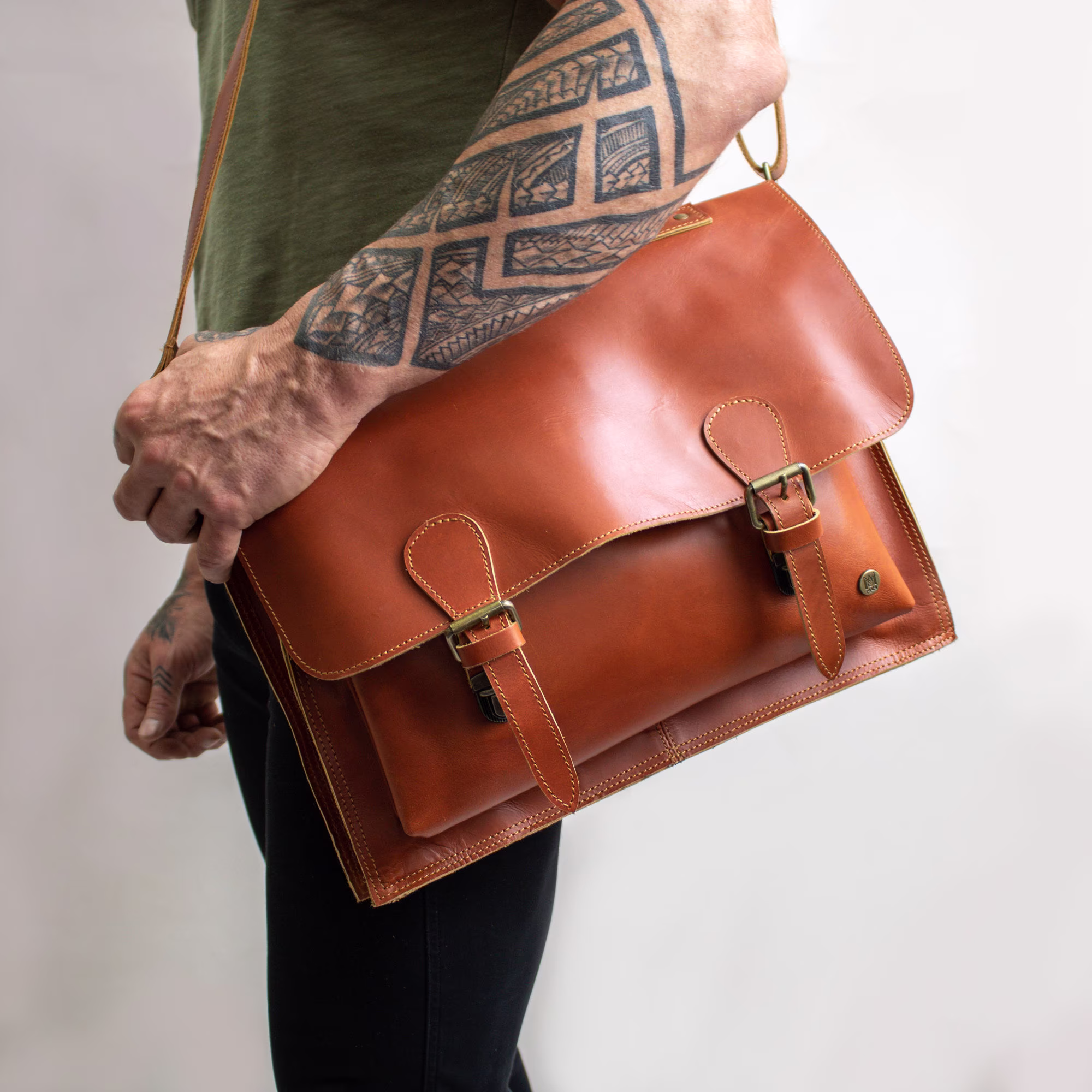 Traditional Tan Buffalo Leather Satchel - Messenger Bag Book School Bag/Work With 15