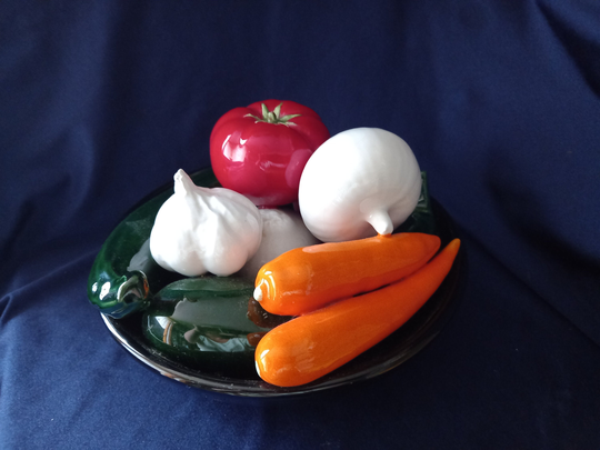 Ceramic Glazed Vegetable Bowl, Vegetables, Priest Marians Giftware, Italian Ceramics, Retro Kitchen Decor