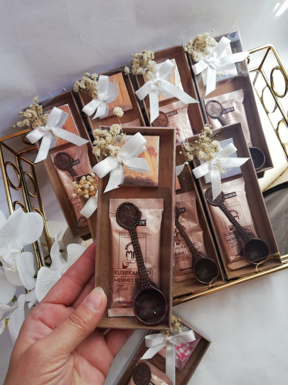 Personalized Wedding Chocolate Favors For Guests, Rustic Favors, Wedding Coffee Favors, Baby Shower Favors, Baptism Favors, Engagement