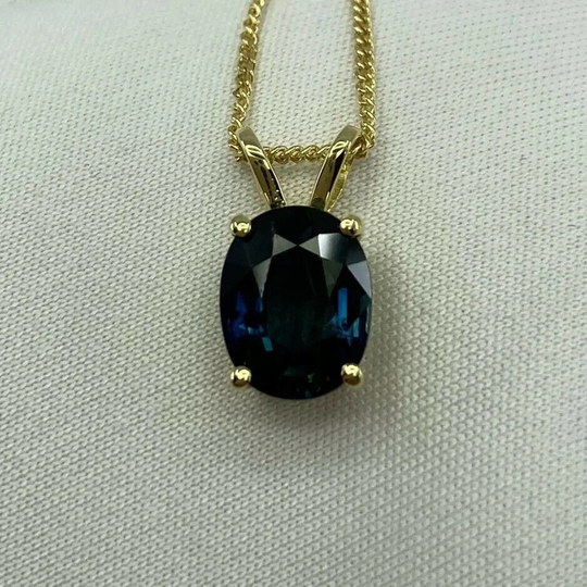 2.40Ct Natural Deep Green Blue Australian Sapphire 18K Yellow Gold Pendant