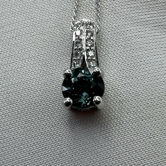 0.85Ct Blue Teal Untreated Australia Sapphire Diamond 18K White Gold Pendant