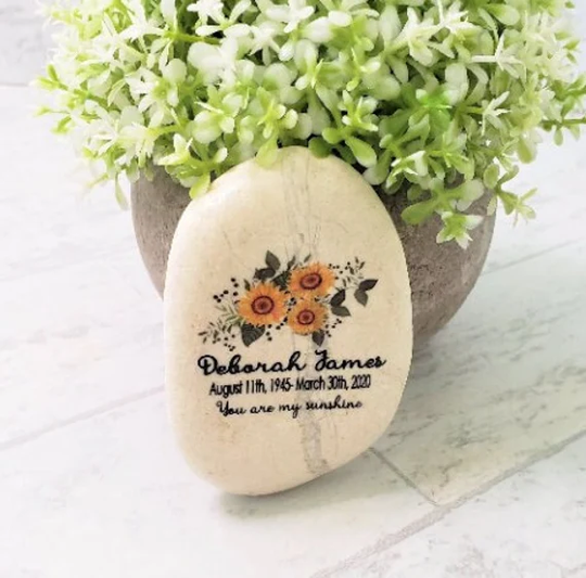 Sunflower Memorial Stone| Ukraine Support, Natural Stone, Remembrance Stone, Pocket Stone, Garden Stone, Condolence Gift, Keepsake