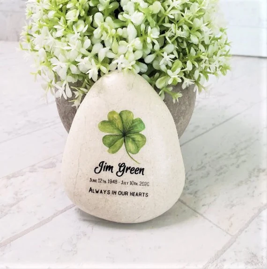Clover Memorial Stone| Natural Stone, Beach Rock, Personalizable, Remembrance Stone, Pocket Stone, Garden Stone, Condolence Gift, Keepsake