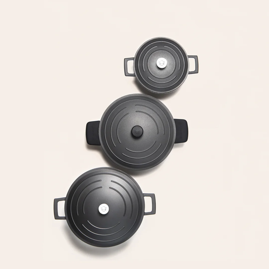 MasterClass Non-Stick Cast Aluminium Round Casserole Dish with Lid (Set of 3)