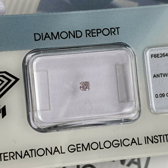 Fancy 0.09Ct Purple Pink Diamond Igi Certified Sealed Cushion Cut Rare