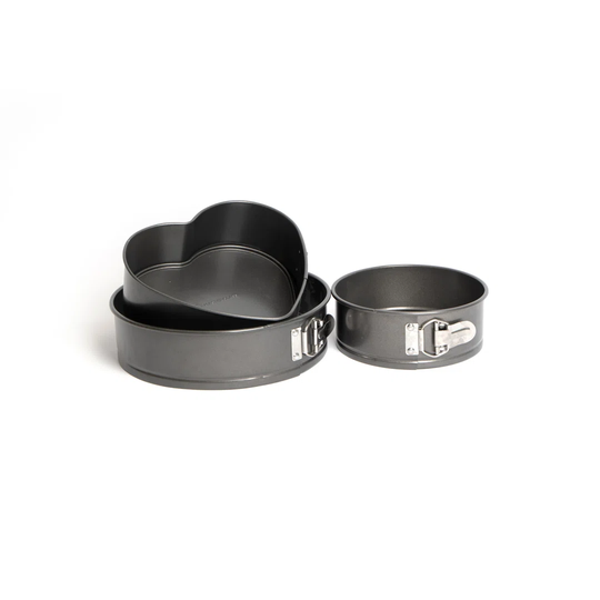 Masterclass Non-Stick Spring Form Loose Base Cake Pan Set, Includes 3 Tins, 18Cm And 26Cm Round, And Heart Shaped Tin