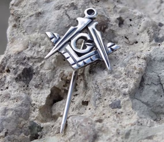 Sterling Silver 925 Masonic Square Compass G Symbol Handmade Brooch Stickpin Cravat Pin