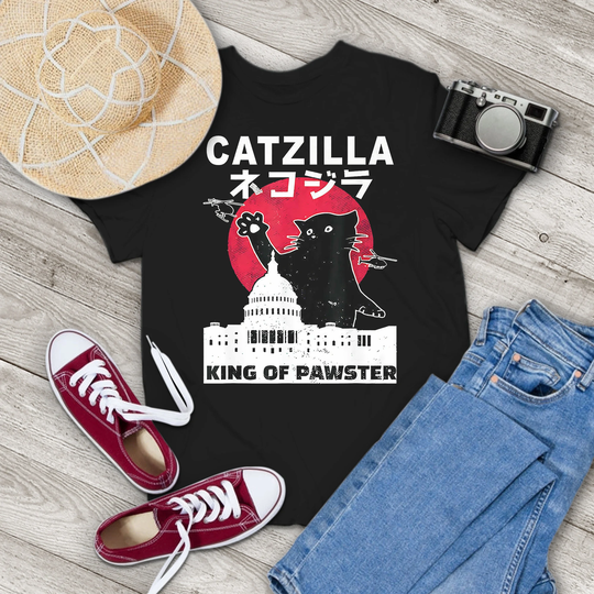Catzilla Japanese Sunset Style Vintage T-Shirt, Cat Lover Shirt, Black Funny Movie Gift Tee For You & Your Family
