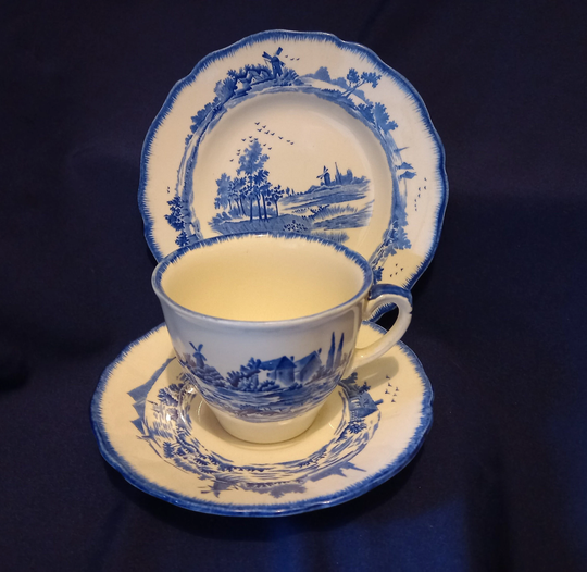Vintage Trio, Tea China Royal Doulton, Doulton Norfolk, Blue & White China, Replacement Party