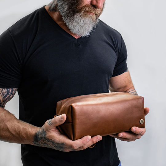 Anniversary Gift/Personalised Leather Dopp Kit/Wash Bag With Internal & External Personalisation/Men's Toiletry/Shaving By Mahi