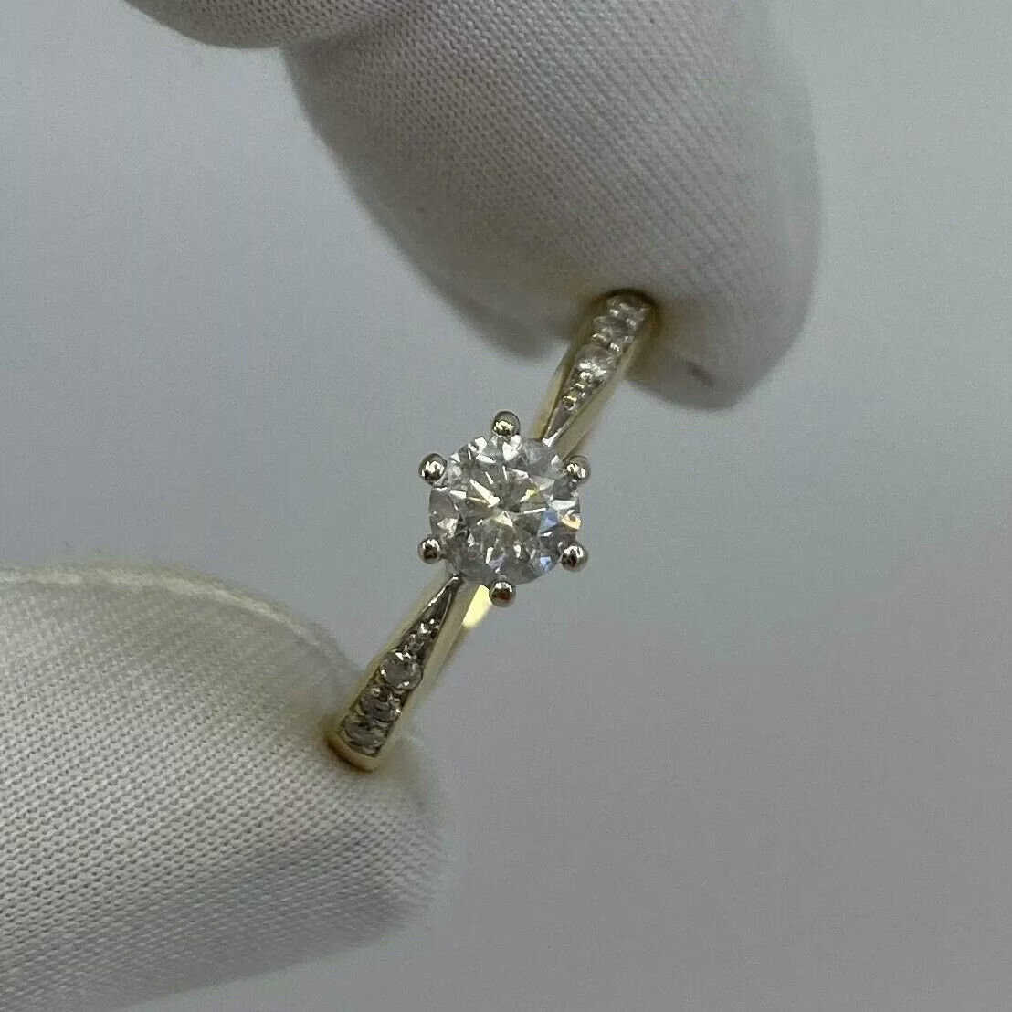 0.40Ct White Diamond Solitaire Ring 18K Yellow Gold Engagement