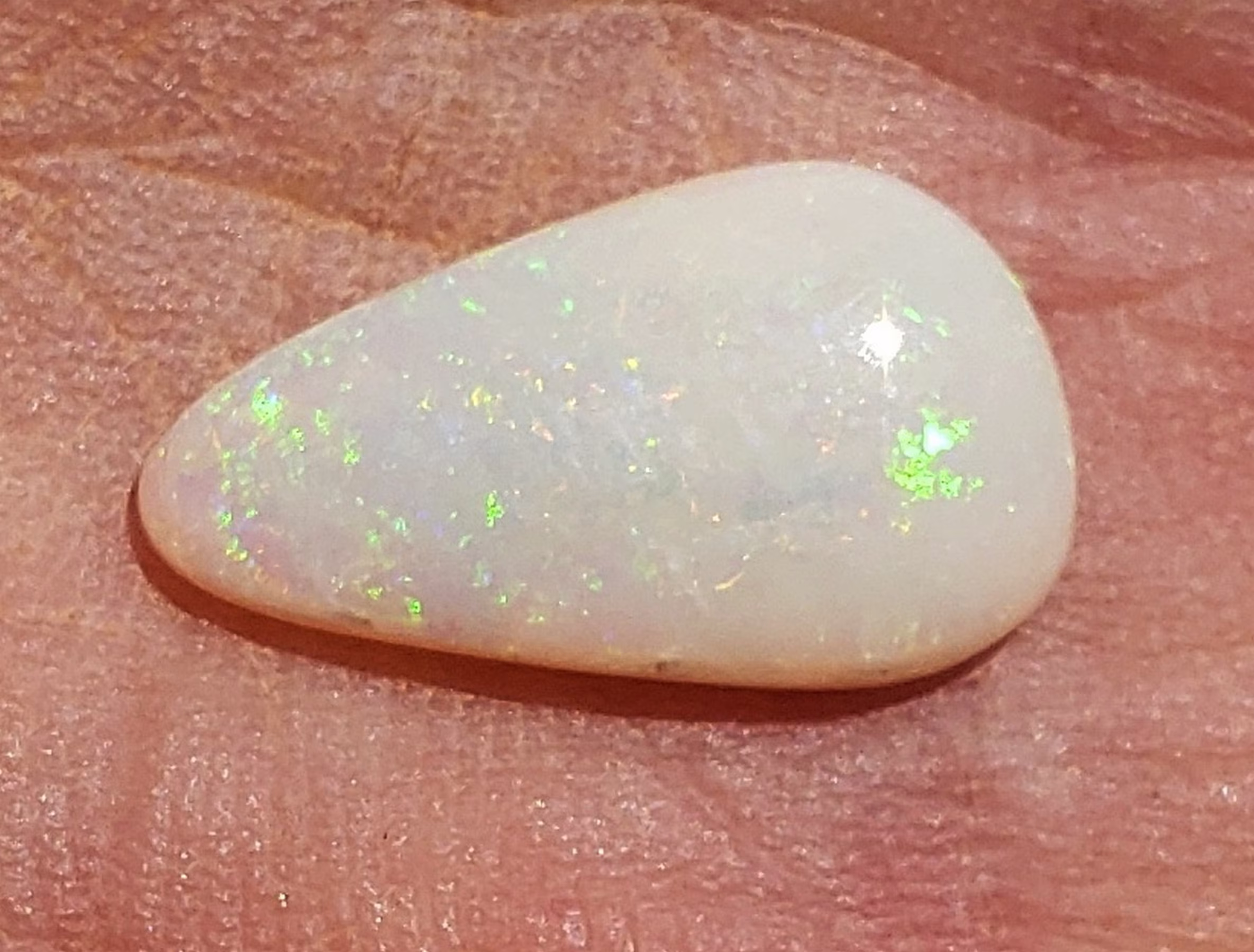 2.4 Ct. Opal - Coober Pedy, Australia 15 X 8.7 Mm Natural