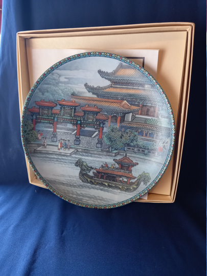 Scenes From The Summer Palace, Hall That Dispels Clouds, Jingdezhen Plate, Porcelain, Wall Collector's Decor