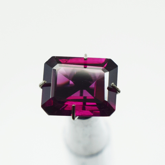 3.60 Carat, Natural Purple, Nerural Rhodolite Garnet, Faceted Octagon Shape , Loose Gemstone Size-10x8mm, Vvs Quality, Gemstone